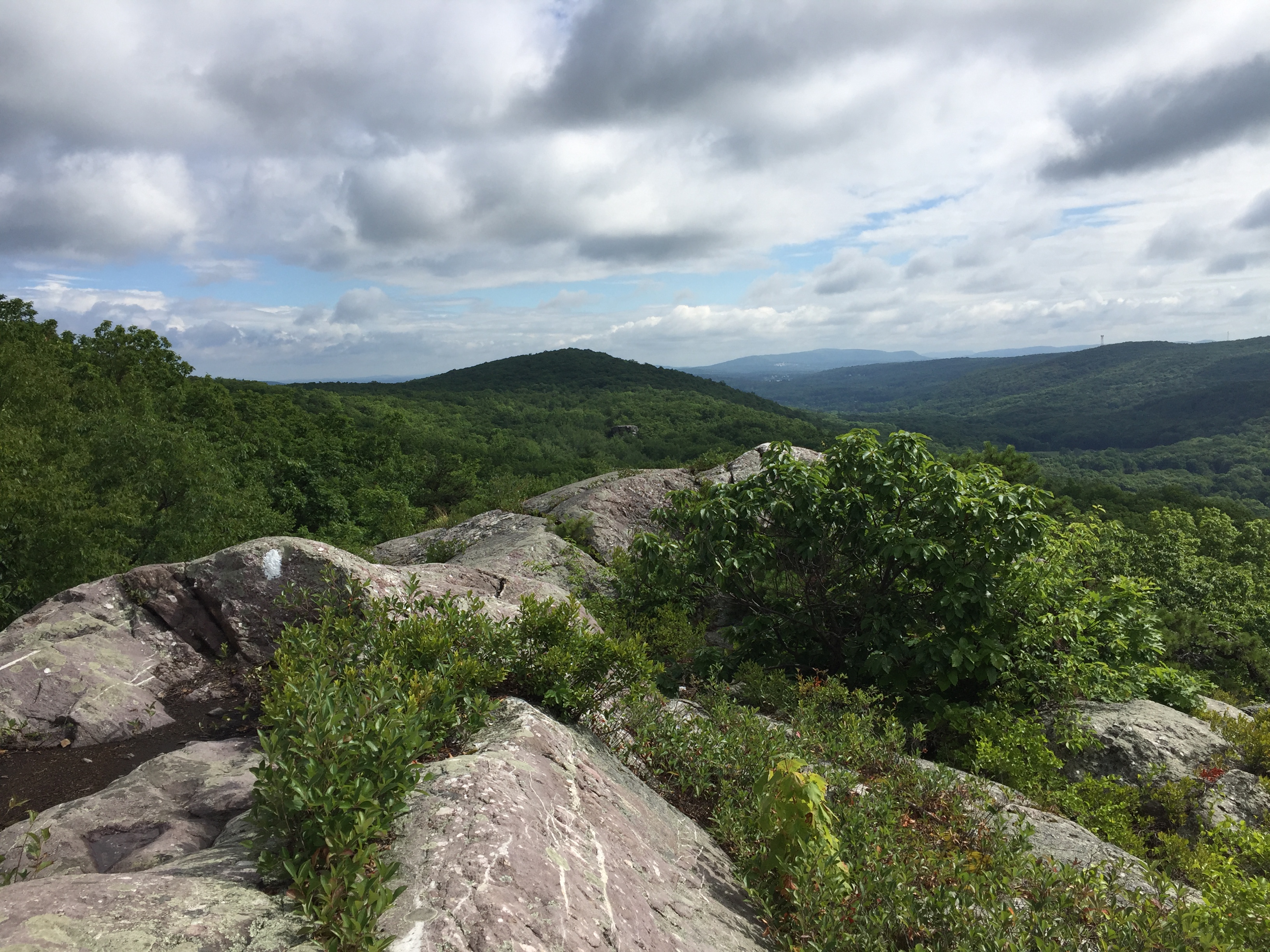 Appalachian Trail near Bellevale, NY - Photo Marie-Pierre Castermans